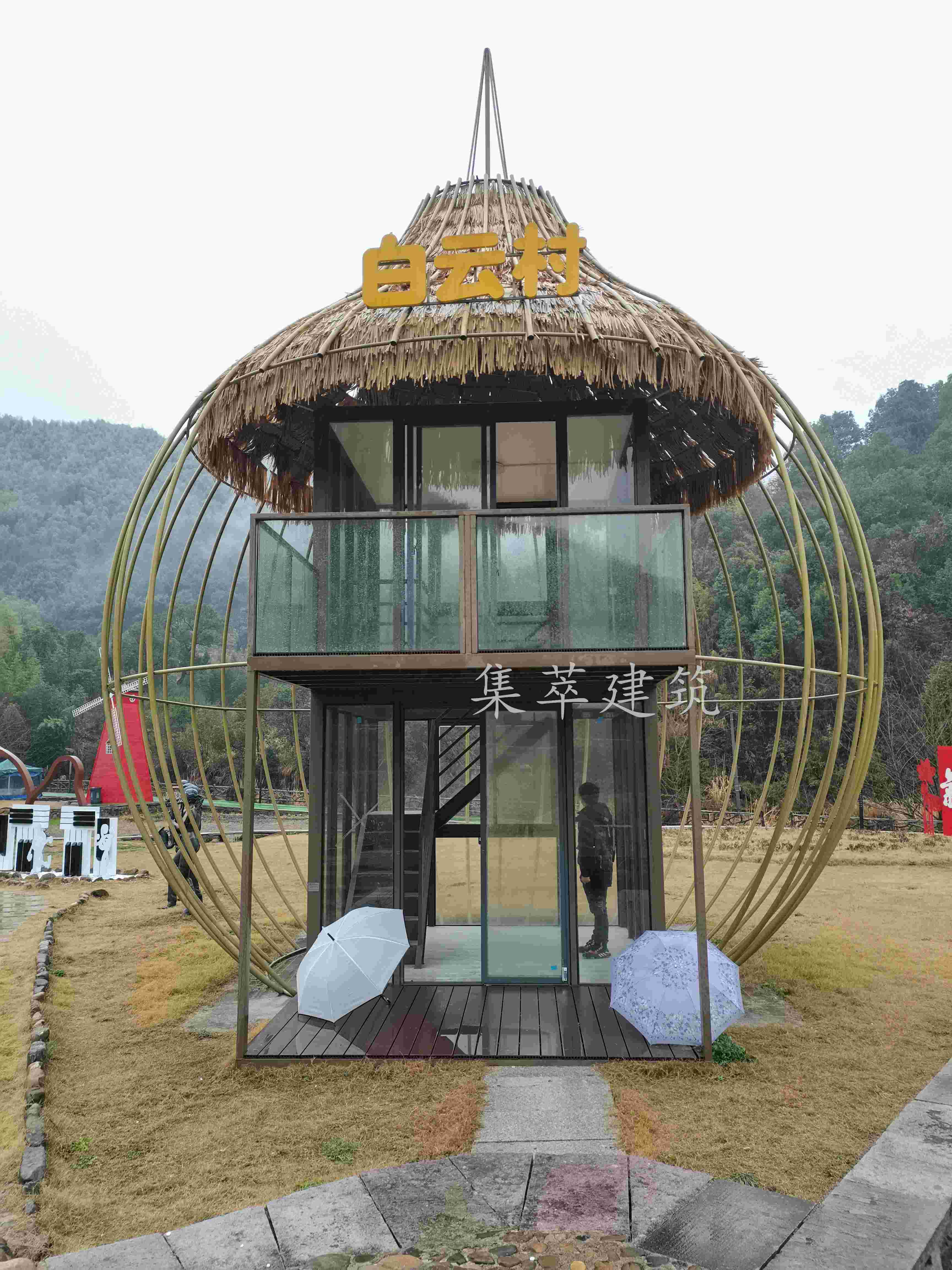 Farm steel structure, floor to floor tempered glass, trendy bird's nest, spherical customized container, homestay, hotel, and guesthouse