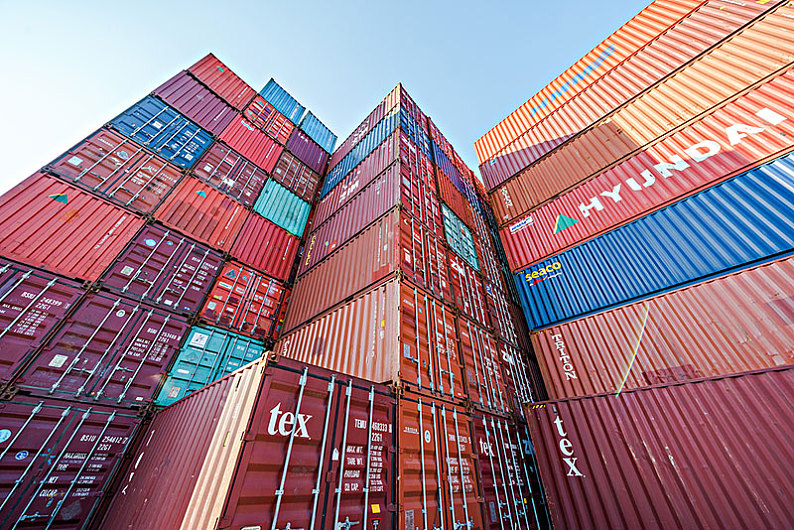Introduction to standard sea freight containers and customized containers