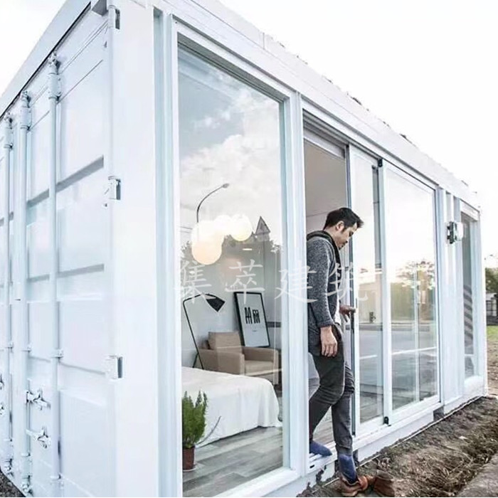 海运货柜改装出口钢结构落地玻璃岩棉保温集装箱公寓房子